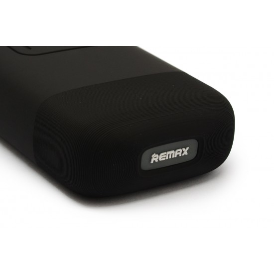  Remax RPP-72 flinc Powerbank 10000Mah / Black / equipped with indicator lights that can show the Capacity of PB batteries that are still left / Dimension | 115 x 58 x 26 mm 
